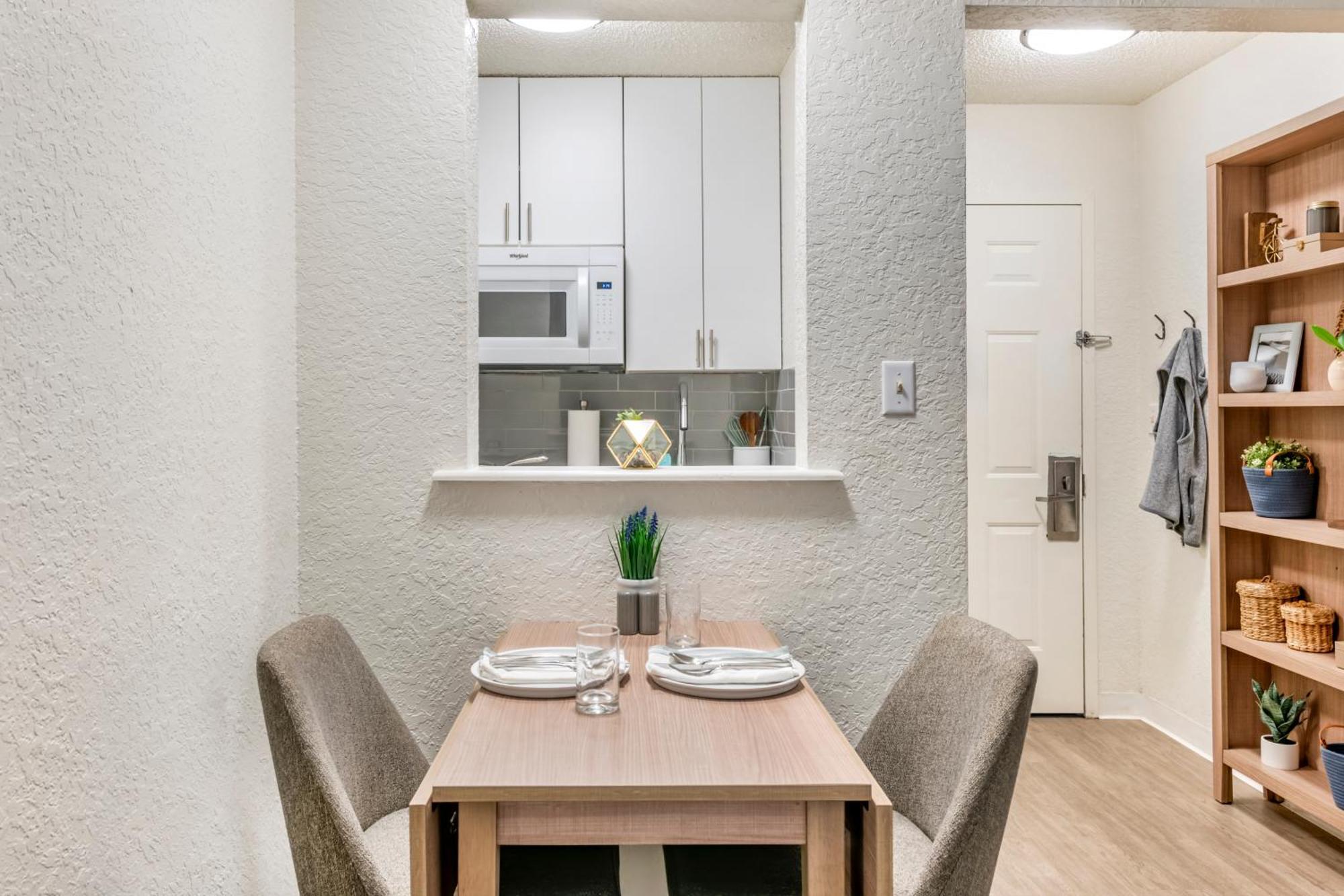Intown Suites Extended Stay Greensboro Nc - Airport Екстериор снимка