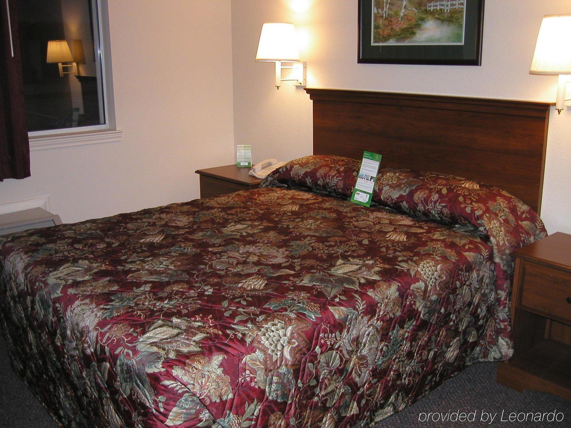 Intown Suites Extended Stay Greensboro Nc - Airport Стая снимка